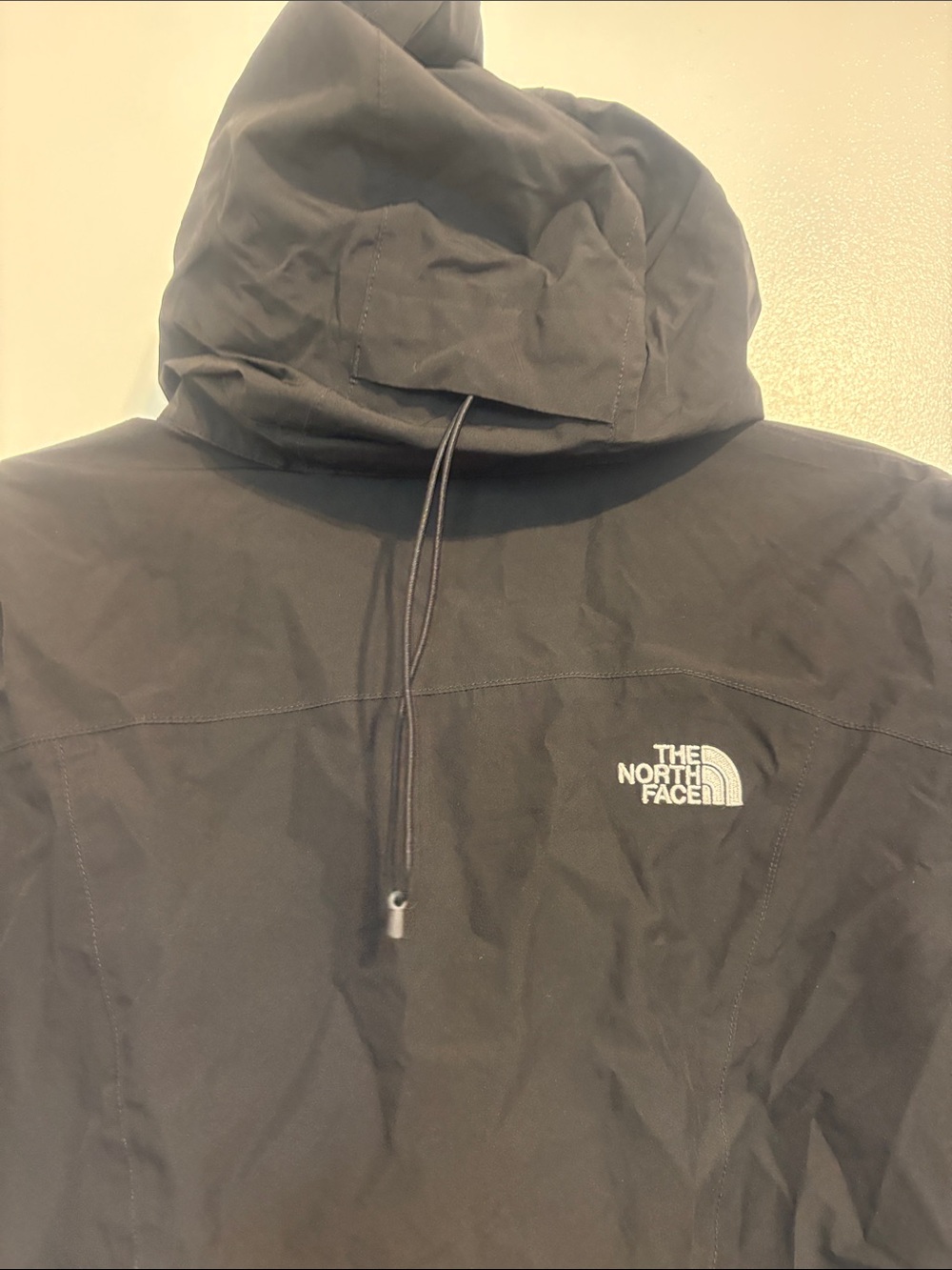 The North Face Black Hooded Shell Jacket - Picture 8 of 13
